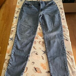 Maurice’s blue jeans